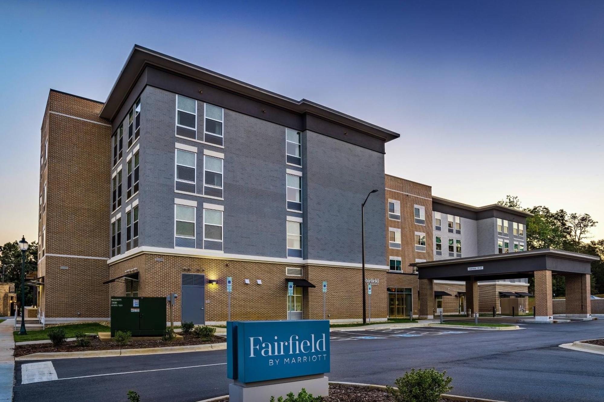 Fairfield Inn & Suites Morganton Historic Downtown Exteriér fotografie